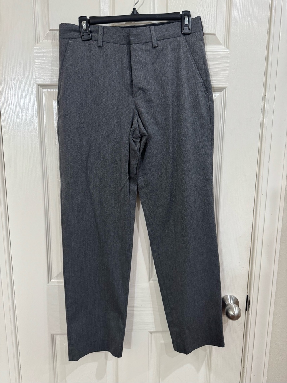 jf j.ferrar Men’s Straight Dress Jeans in Charcoal Gray